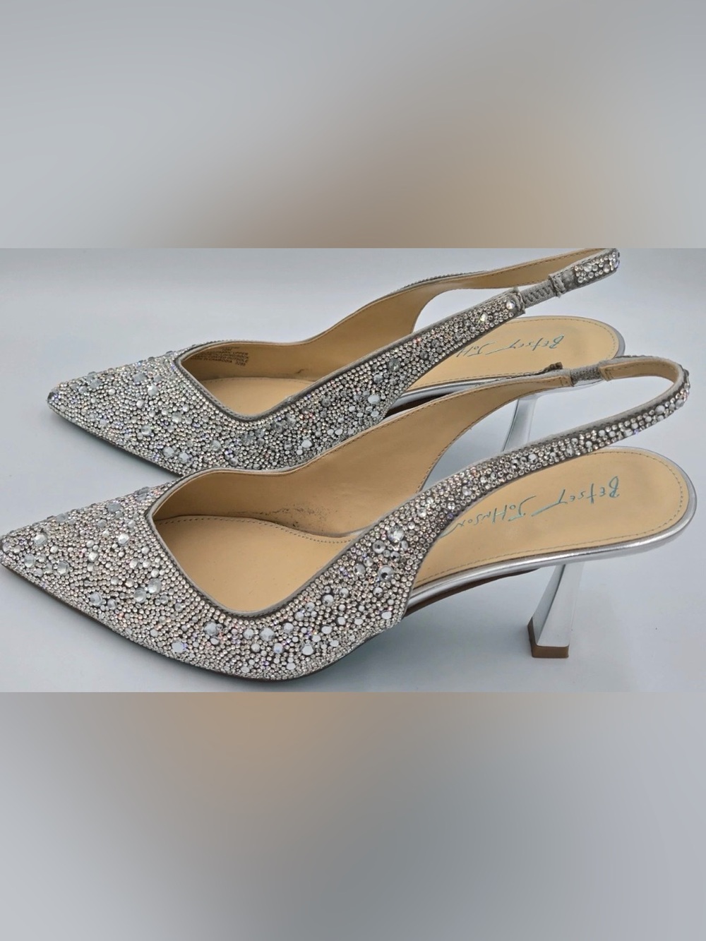 Betsey Johnson Clark Rhinestone Slingback Pumps Shoe Size 11 Pointed Toe Wedding